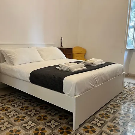 Gianicolo Hill Apartment