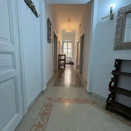 Gianicolo Hill Apartment Rom